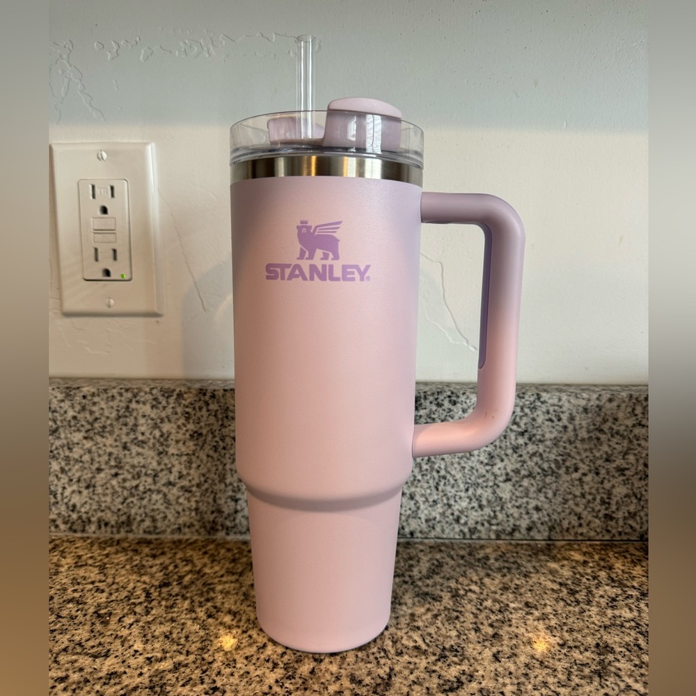 Lilac 30 ounce Stanley never used